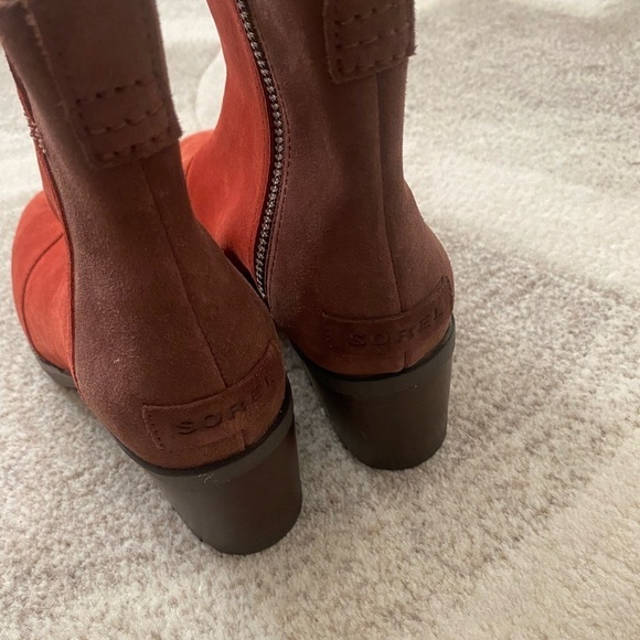 Sorel Cate Booties Block Heel Carnelian Red Suede - Picture 5 of 9